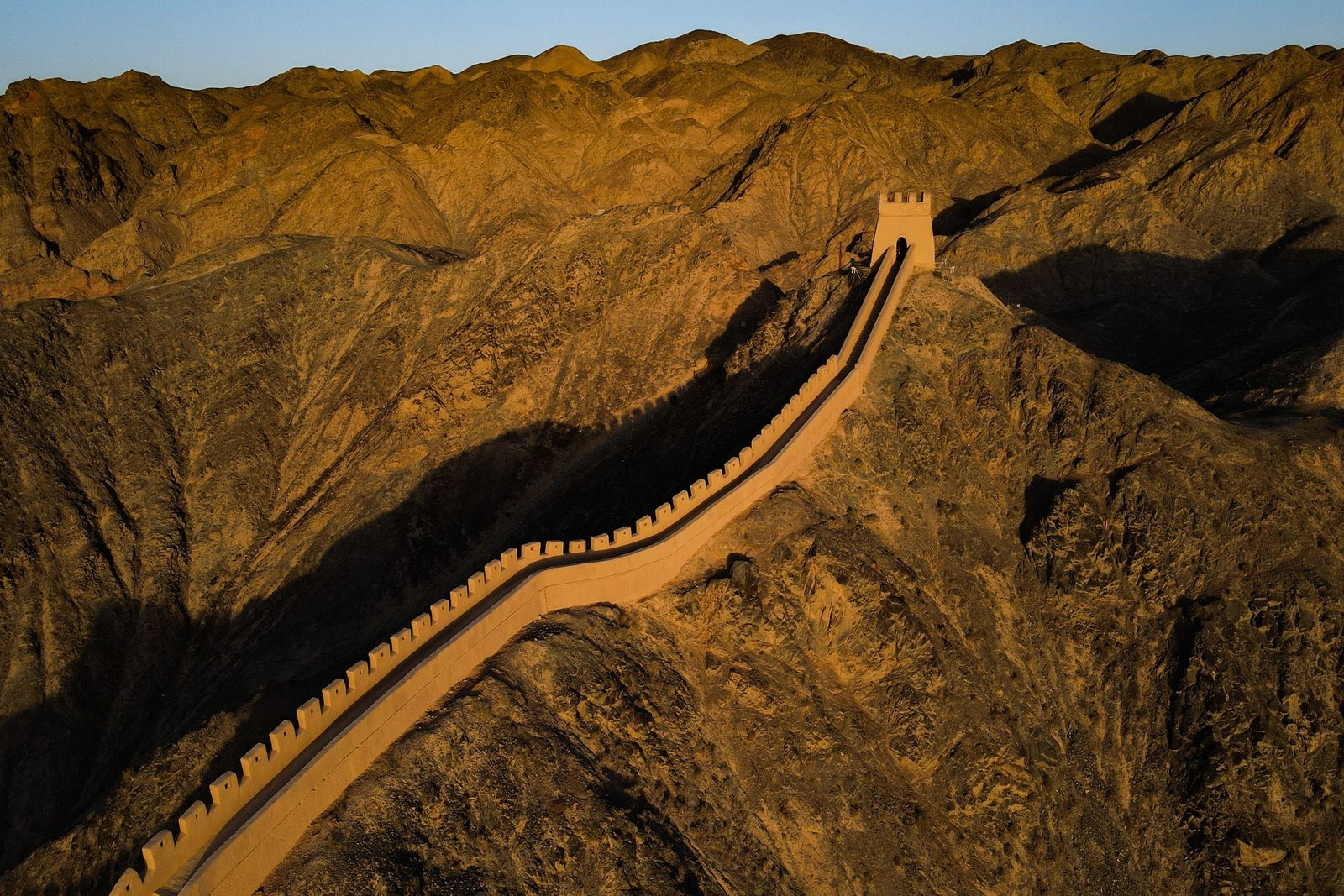 Overhanging Great Wall | Silk Road | Jiayuguan